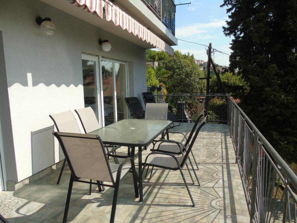 Apartment Ella, Opatija Bagian luar foto